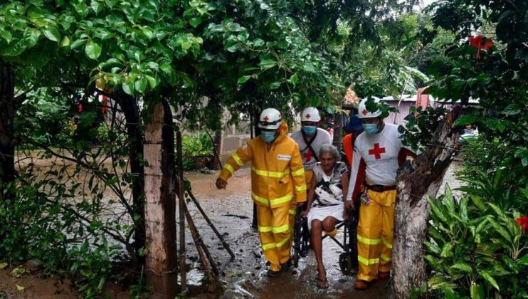 Since the first moment, Nicaraguan Red Cross provided preparation and evacuation support, rescue services, support to sheltered people, prehospital care, dissemination of prevention measures, psychosocial support and assessment of damage and needs.   Credits: Nicaraguan Red Cross